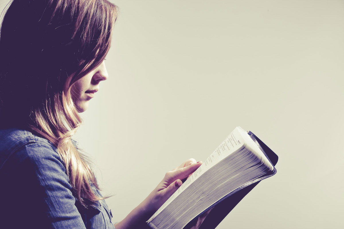 Témoignage de Philippe Daussin étude de la bible, alyssa poblete